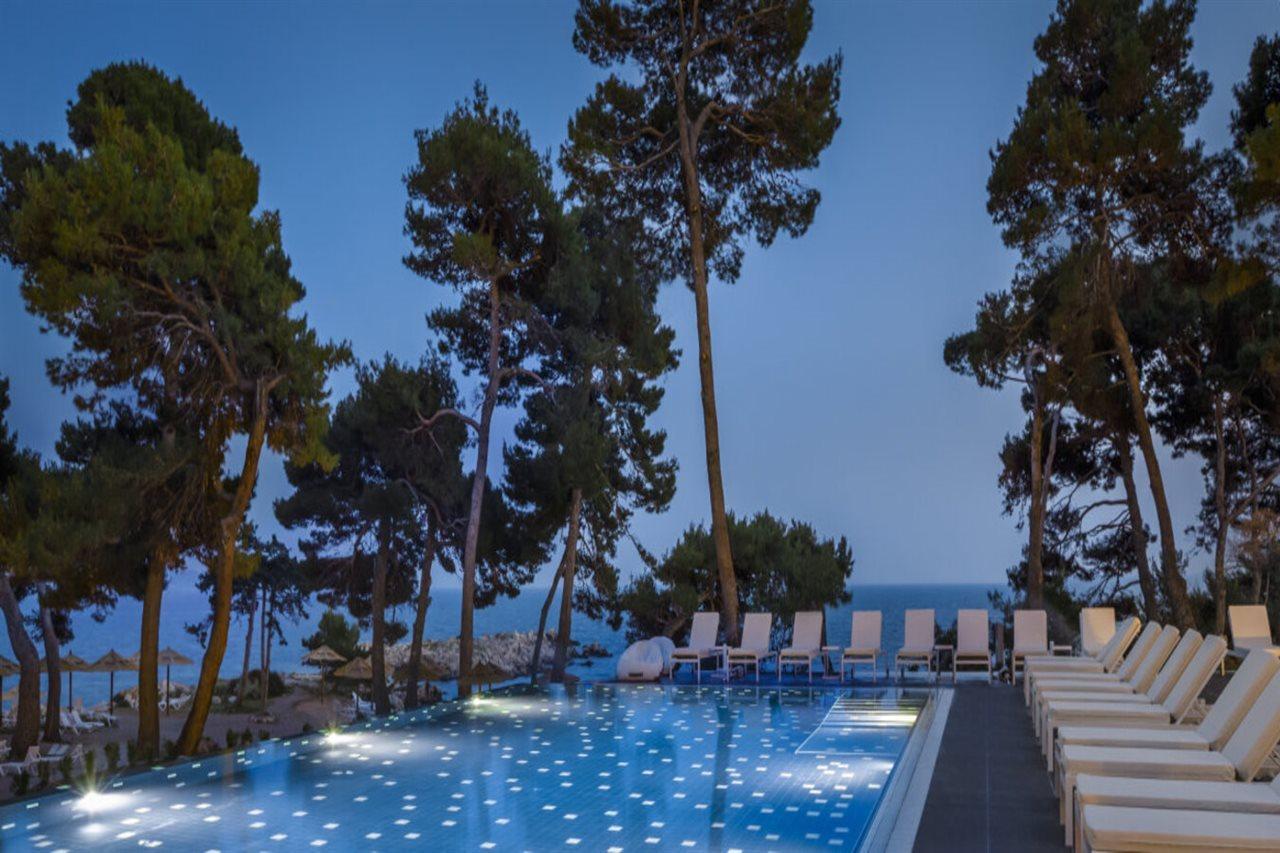 Hotel Valamar Carolina Hotel&villas 4*