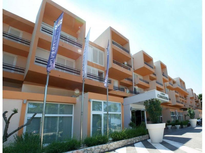 Hotel Valamar Carolina Hotel&villas