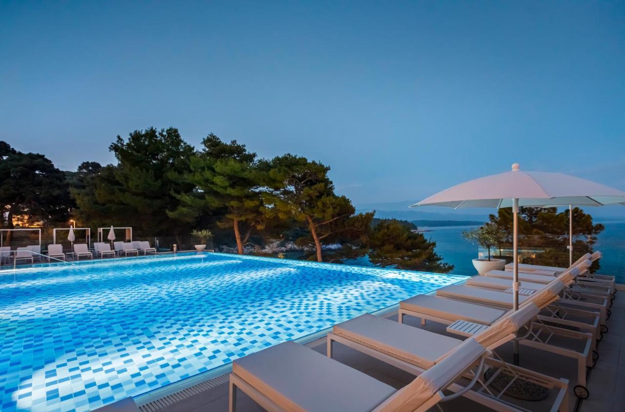 Hotel Valamar Carolina Hotel&villas