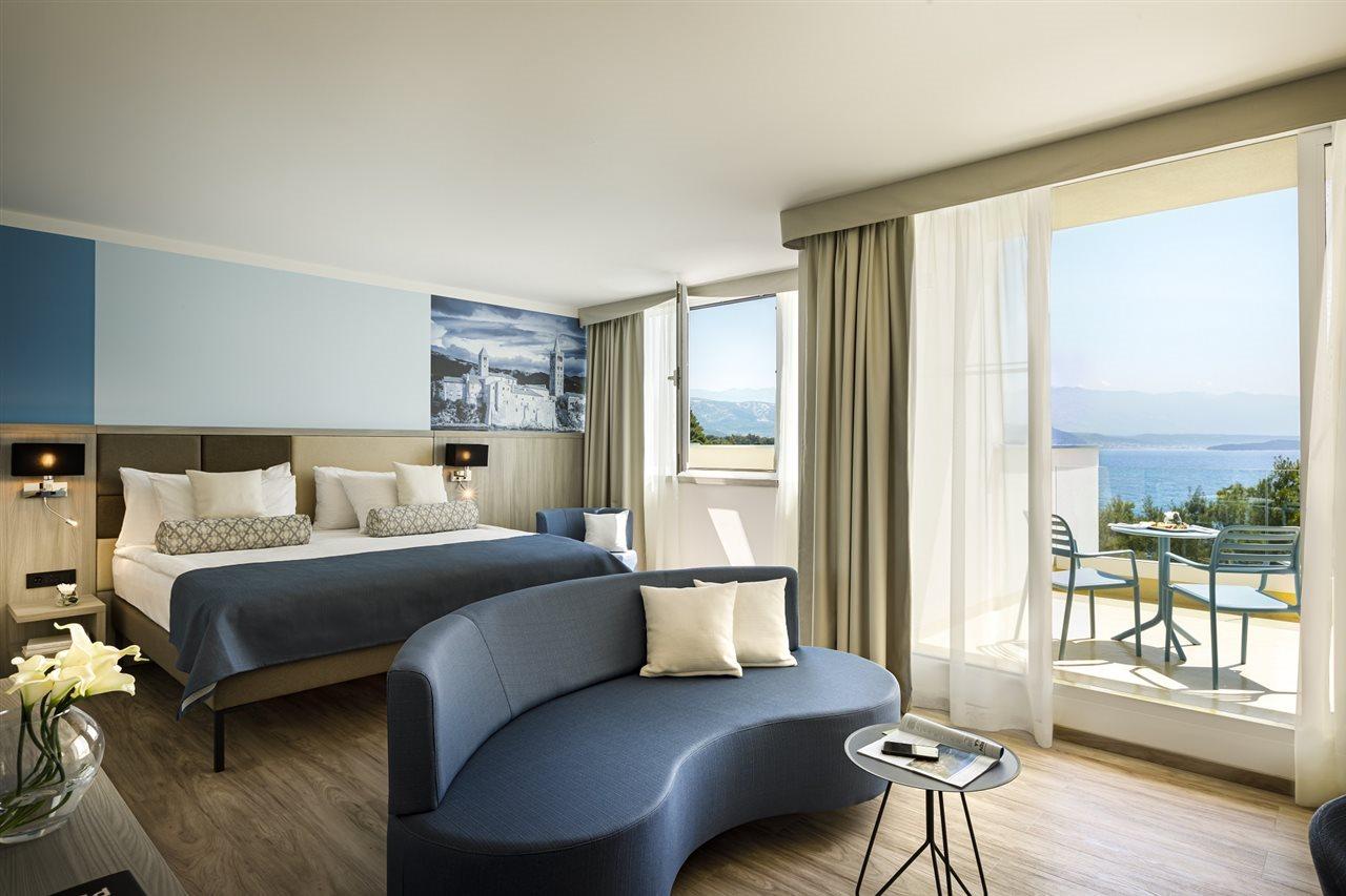 Valamar Carolina & 4* Kampor